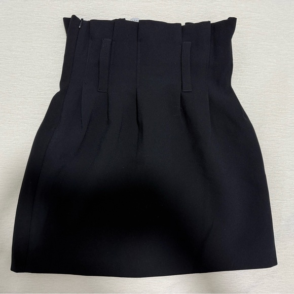 Zara Woman Studio Black Pleated High Waist Mini Skirt Size XS - Picture 1 of 3